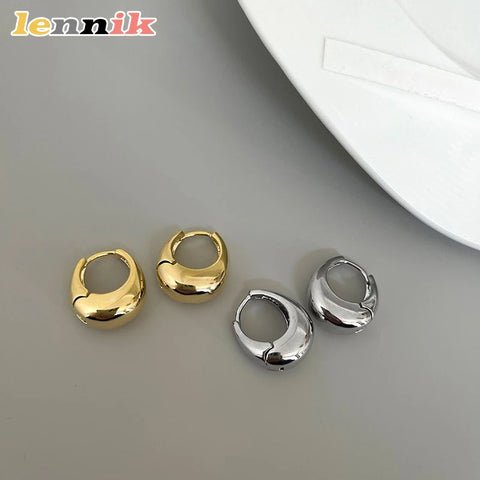 LENNIKOval Elegant Earrings, Women’s 3D Metal Design, Fit for Work/Casual Outfits,