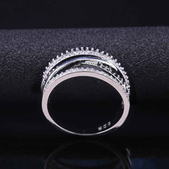 Black & White Stone Paved Spiral Ring