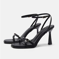 2025 designer women's new fashion letter high heels black super high heels