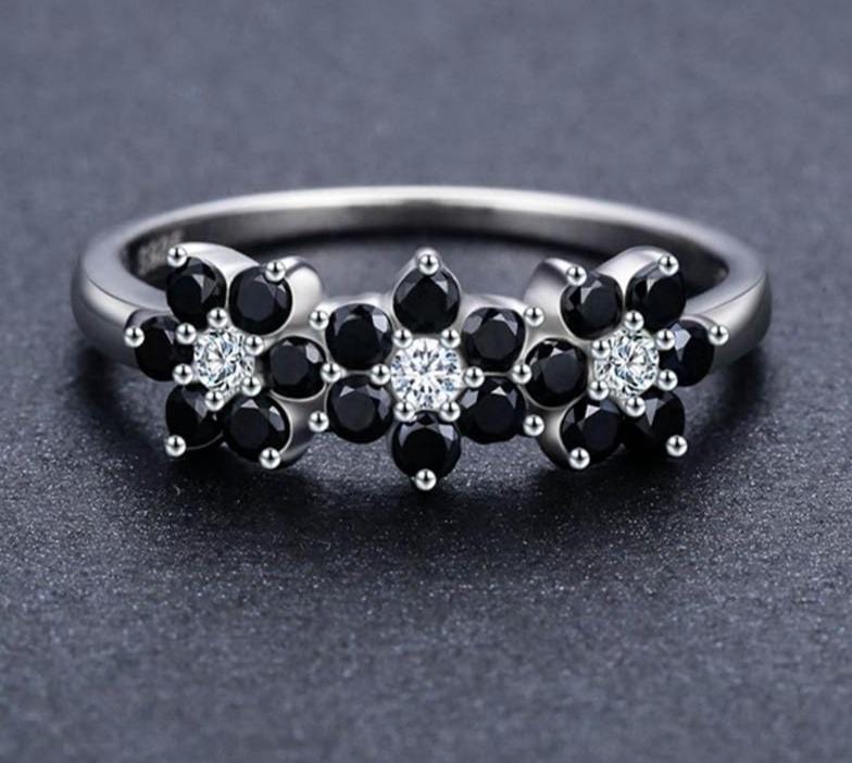 Black Flower Spinel Ring